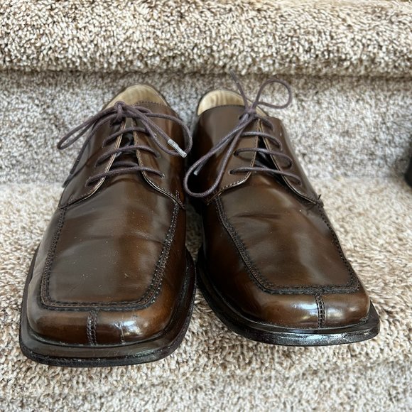 Kenneth Cole Men\'s Brown Leather Oxfords. main image 4